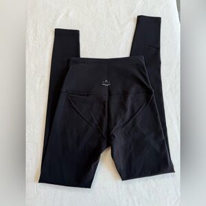 Beyond Yoga Black Leggings